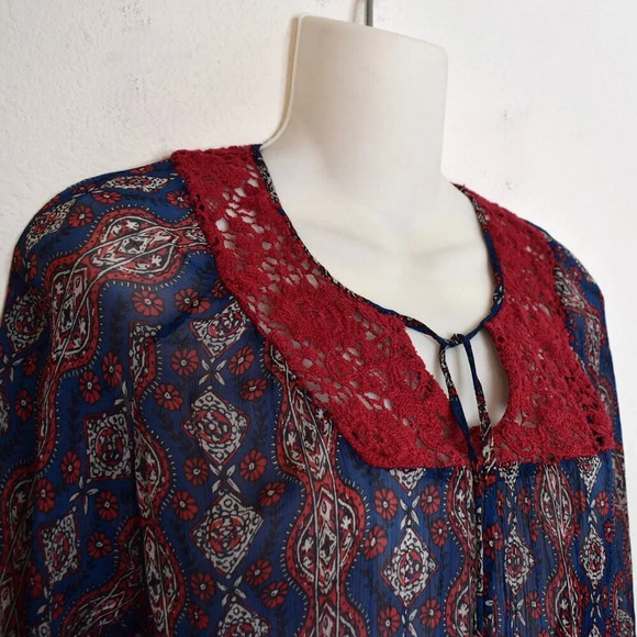 Lucky Brand Floral Crochet Peasant Blouse Sz M Crinkle Sheer Southwestern Boho - Picture 9 of 16